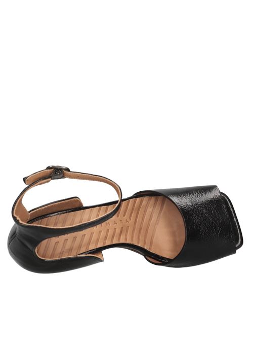 Décolleté open toe Upsala in pelle. CHIE MIHARA | UPSALANERO